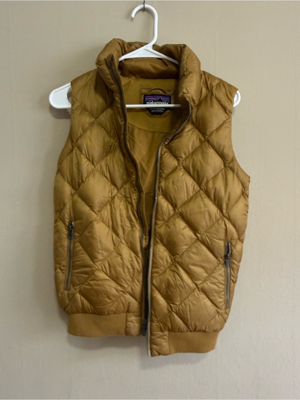 Patagonia Quilted Vest in Mustard Yellow